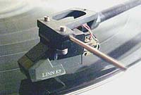 Linn K9 pickup er af Moving Magnet typen